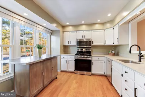 9053 Ottawa Pl, Silver Spring, MD 20910 photo 16