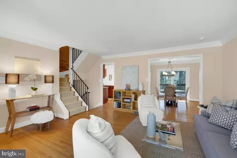 Living - 10715 Deborah Dr, Potomac, MD 20854 photo 3 of 7