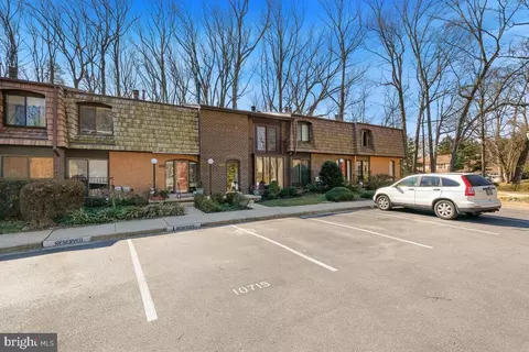 Exterior - 10715 Deborah Dr, Potomac, MD 20854 photo 6 of 6