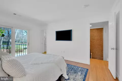 Bedroom - 10715 Deborah Dr, Potomac, MD 20854 photo 2 of 2