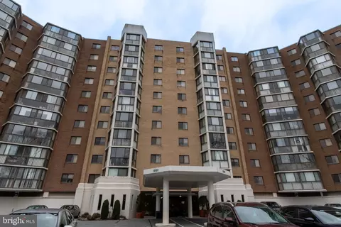 15101 Interlachen Dr #1-1008, Silver Spring, MD 20906 photo 2