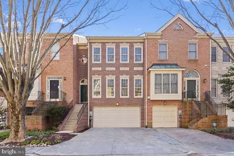 7848 Oracle Pl, Potomac, MD 20854