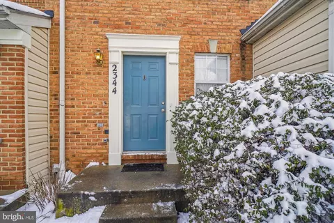 2344 Red Eagle Ct #21, Silver Spring, MD 20906 photo 2