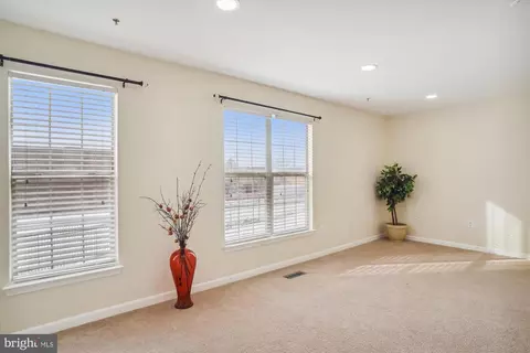 2344 Red Eagle Ct #21, Silver Spring, MD 20906 photo 11