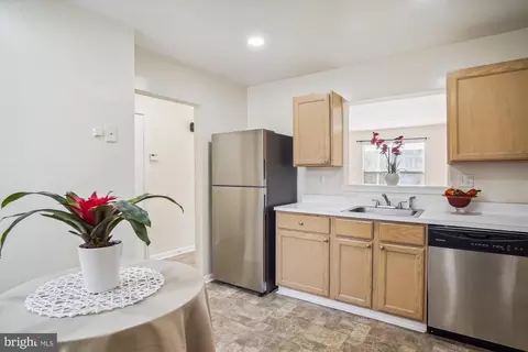 2344 Red Eagle Ct #21, Silver Spring, MD 20906 photo 6