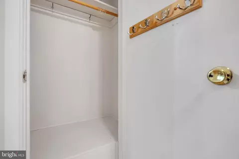10403 Tenbrook Dr, Silver Spring, MD 20901 photo 28