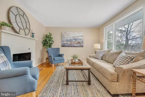 10403 Tenbrook Dr, Silver Spring, MD 20901 photo 6