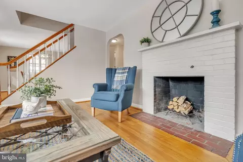10403 Tenbrook Dr, Silver Spring, MD 20901 photo 5