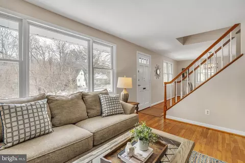 10403 Tenbrook Dr, Silver Spring, MD 20901 photo 9
