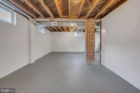10403 Tenbrook Dr, Silver Spring, MD 20901 photo 59