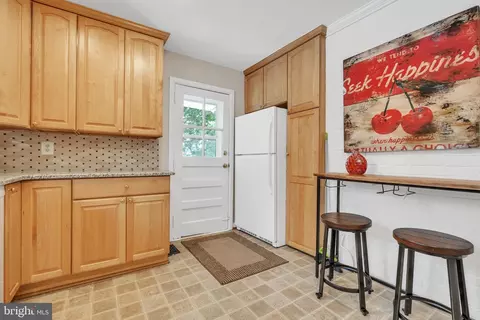 10403 Tenbrook Dr, Silver Spring, MD 20901 photo 23