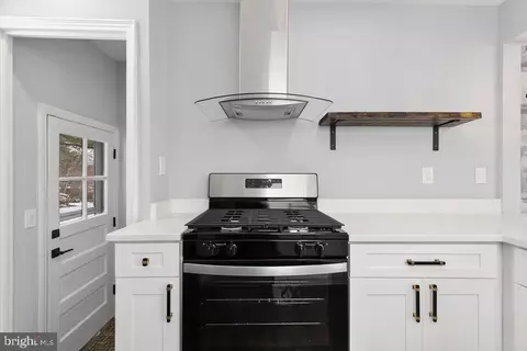 Kitchen - 2405 Kimberly St, Silver Spring, MD 20902 photo 12 of 12