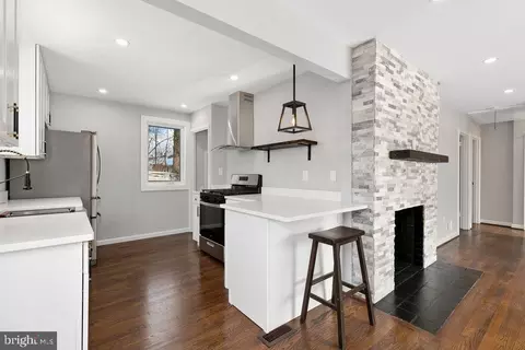 Kitchen - 2405 Kimberly St, Silver Spring, MD 20902 photo 2 of 12