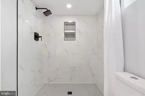 Bath - 2405 Kimberly St, Silver Spring, MD 20902 photo 3 of 4