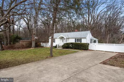 1817 Arcola Ave, Silver Spring, MD 20902 photo 2