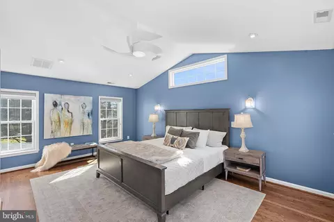 Bedroom - 16250 Whitehaven Rd, Silver Spring, MD 20906 photo 1 of 6