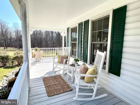 Exterior - 16250 Whitehaven Rd, Silver Spring, MD 20906 photo 4 of 25