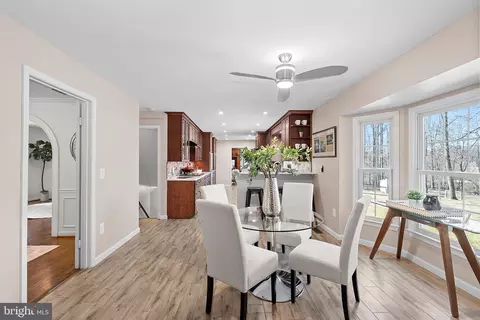 Dining - 16250 Whitehaven Rd, Silver Spring, MD 20906 photo 6 of 6