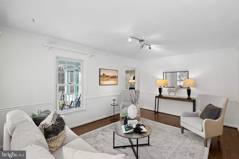 Living - 16250 Whitehaven Rd, Silver Spring, MD 20906 photo 5 of 12