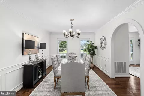 Dining - 16250 Whitehaven Rd, Silver Spring, MD 20906 photo 2 of 6