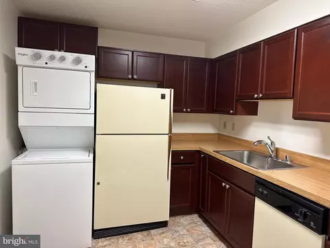 15115 Interlachen Dr #3-206, Silver Spring, MD 20906 photo 11