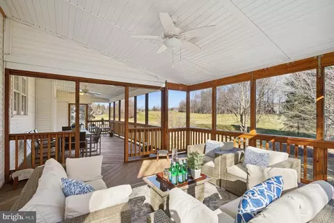 Exterior - 403 Firestone Dr, Ashton, MD 20861 photo 6 of 15