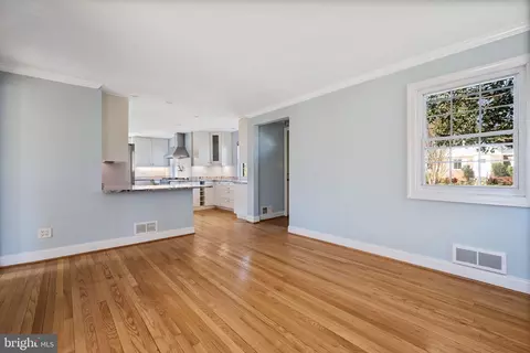 Kitchen - 2716 Hardy Ave, Silver Spring, MD 20902 photo 3 of 5
