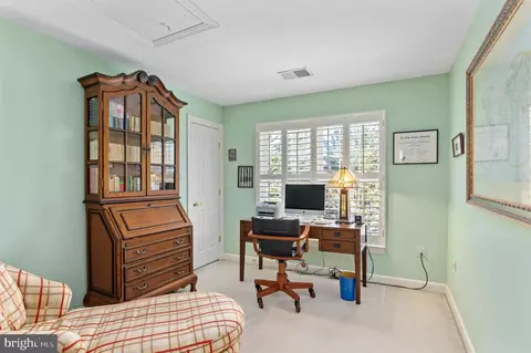 9821 Mount Pleasant Rd, Silver Spring, MD 20910 photo 19