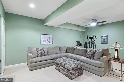 9821 Mount Pleasant Rd, Silver Spring, MD 20910 photo 20