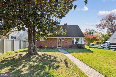 9911 Dilston Rd, Silver Spring, MD 20903