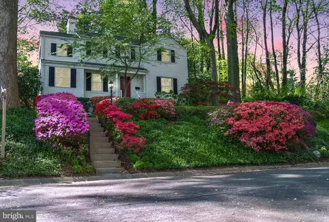 5314 Augusta St, Bethesda, MD 20816
