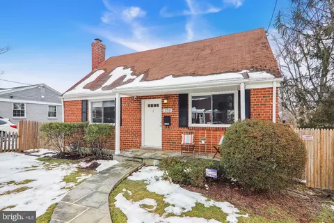 12511 Atherton Dr, Silver Spring, MD 20906 photo 2