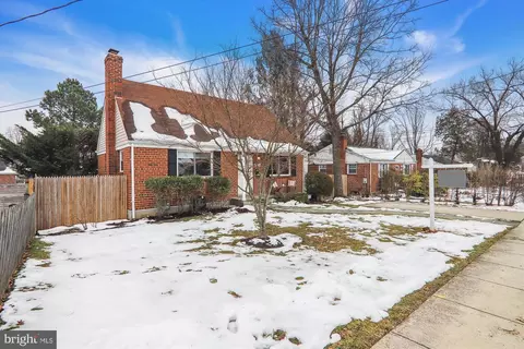 12511 Atherton Dr, Silver Spring, MD 20906 photo 4