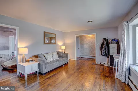 Living - 14819 Harold Rd, Silver Spring, MD 20905 photo 1 of 2
