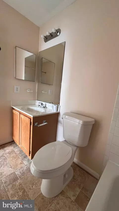 Bath - 2802 Clear Shot Dr #12-36, Silver Spring, MD 20906 photo 4 of 5