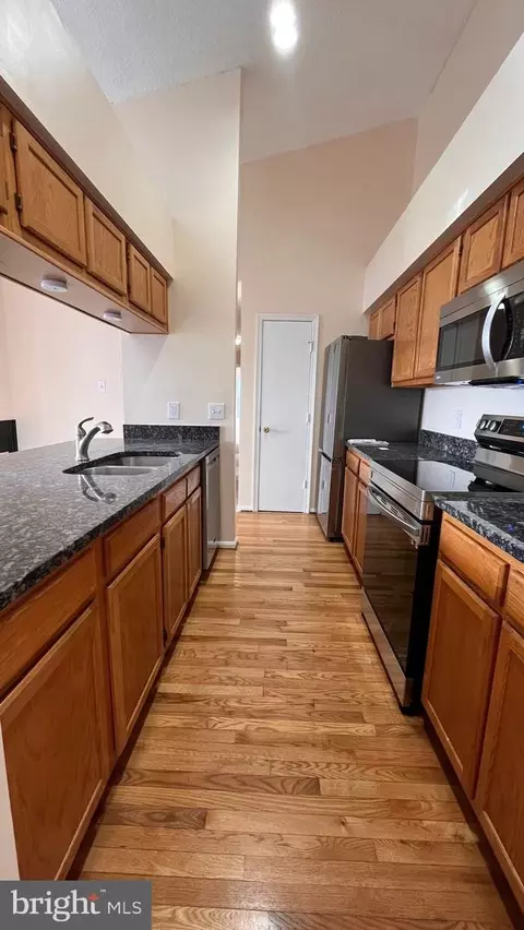 Kitchen - 2802 Clear Shot Dr #12-36, Silver Spring, MD 20906 photo 5 of 8