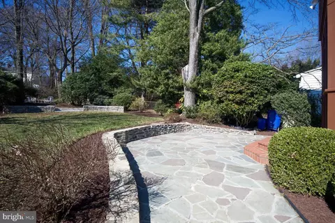 Exterior - 315 Ellsworth Dr, Silver Spring, MD 20910 photo 10 of 21