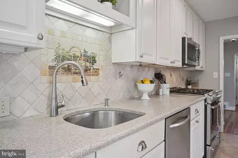 Kitchen - 315 Ellsworth Dr, Silver Spring, MD 20910 photo 3 of 5