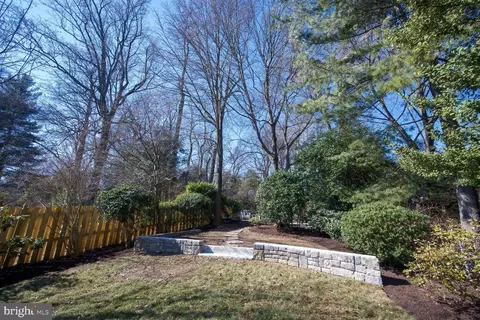 Exterior - 315 Ellsworth Dr, Silver Spring, MD 20910 photo 12 of 21