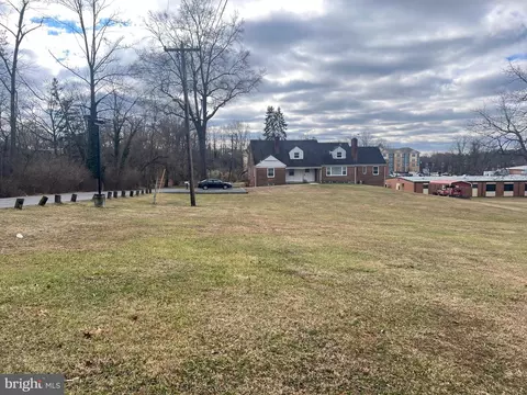 3128 Bel Pre Rd, Silver Spring, MD 20906
