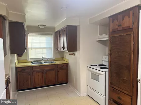 3128 Bel Pre Rd, Silver Spring, MD 20906 photo 5