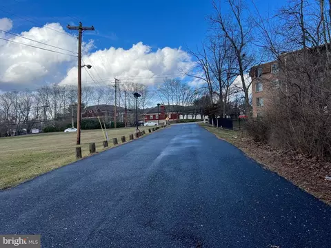 3128 Bel Pre Rd, Silver Spring, MD 20906 photo 4
