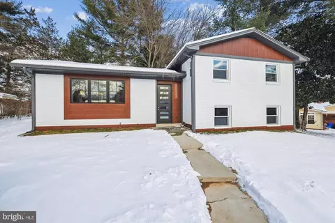 10905 Oakwood St, Silver Spring, MD 20901