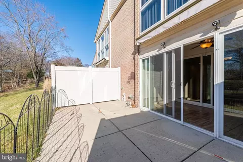 Exterior - 3240 Gleneagles Dr #102-1, Silver Spring, MD 20906 photo 3 of 6