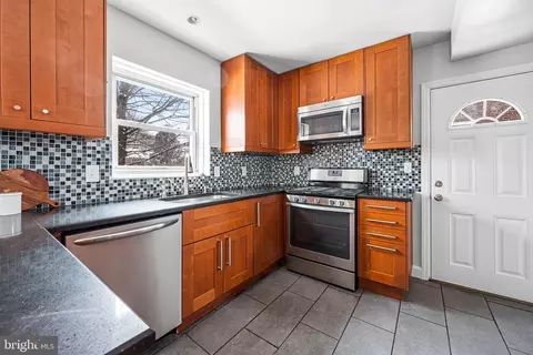 11520 Georgia Ave, Silver Spring, MD 20902 photo 4