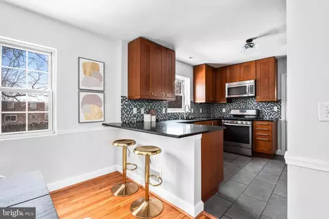 11520 Georgia Ave, Silver Spring, MD 20902 photo 3