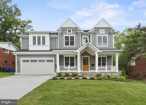 6407 Tone Dr, Bethesda, MD 20817