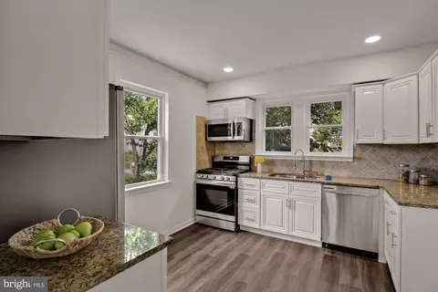 305 Dearborn Ave, Silver Spring, MD 20901 photo 18