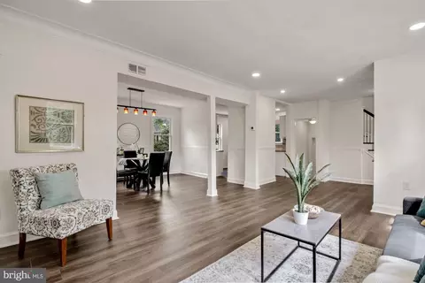 305 Dearborn Ave, Silver Spring, MD 20901 photo 9