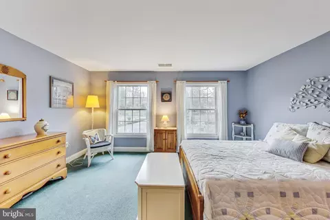 Bedroom - 204 Quaint Acres Dr, Silver Spring, MD 20904 photo 5 of 14
